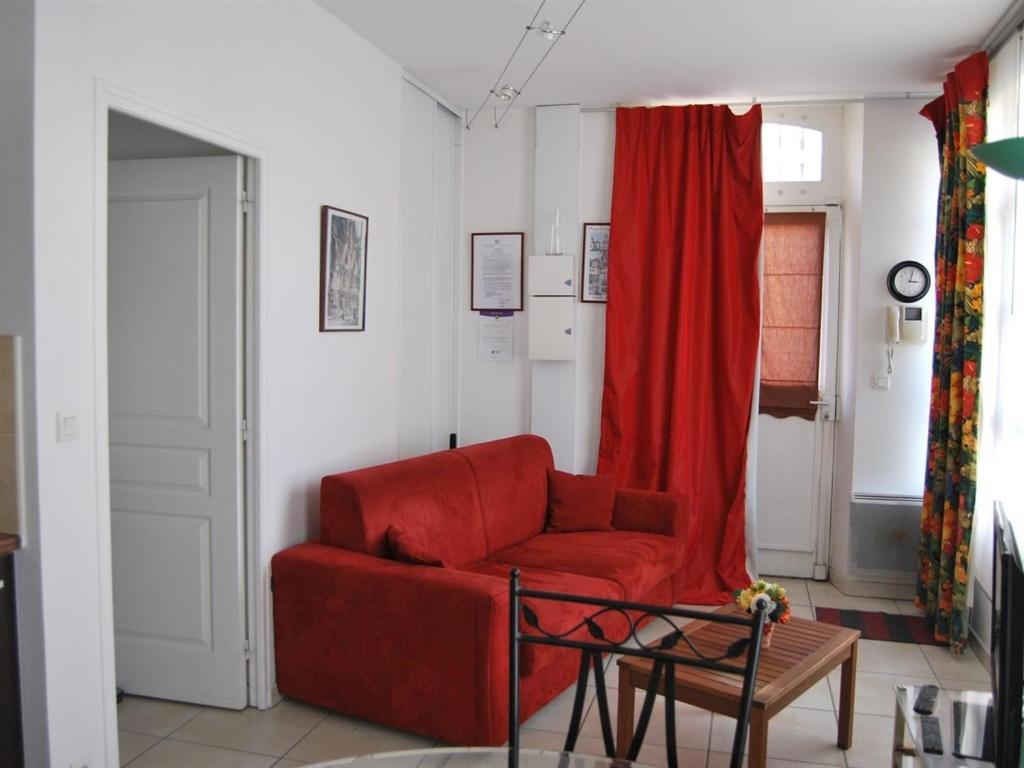 Gite La Tour Boileau Troyes Bagian luar foto