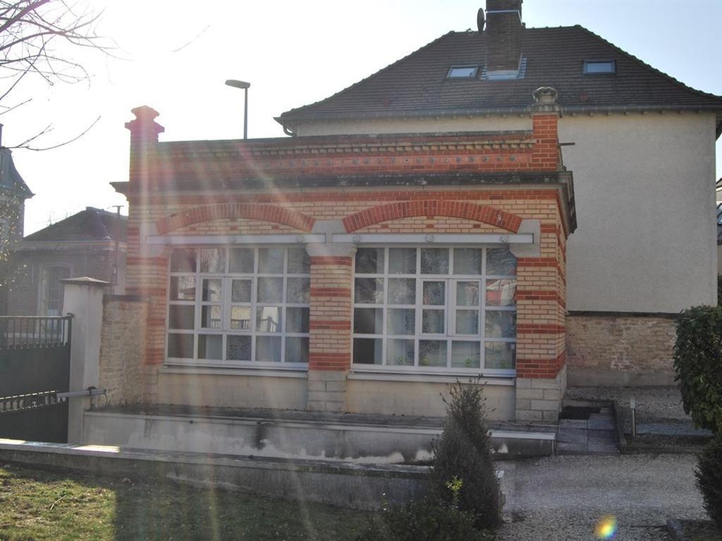 Gite La Tour Boileau Troyes Bagian luar foto
